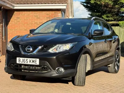 Second-hand Nissan Qashqai N-TEC 2015 Negru SUV