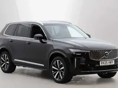Used Volvo XC90 Core 250 HP (183 kW) 2025 SUV