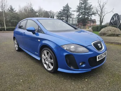 Używany Seat Leon Copa 105 KM (77 kW) 2012 Niebieski Hatchback