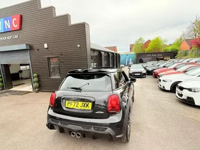Używany Mini John Cooper Works Hatch 2023 Czarny Hatchback