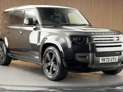 Used Land Rover Defender HSE Dynamic 249 HP (183 kW) 2025 SUV