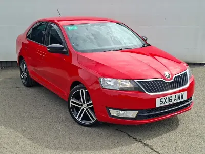 Used Skoda Rapid Sport 110 HP (80 kW) 2016 Red Hatchback
