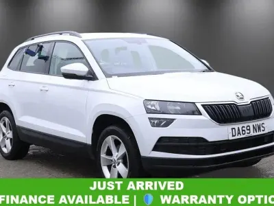 Used Skoda Karoq SE 150 HP (110 kW) 2020 White SUV