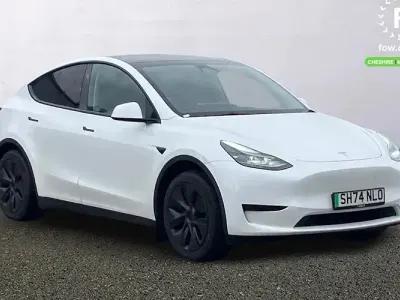 Used Tesla Model Y Long Range RWD 255 kW (347 HP) 2024 White SUV