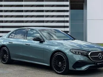 Used Mercedes E300 Urban 313 HP (230 kW) 2025 Silver Sedan