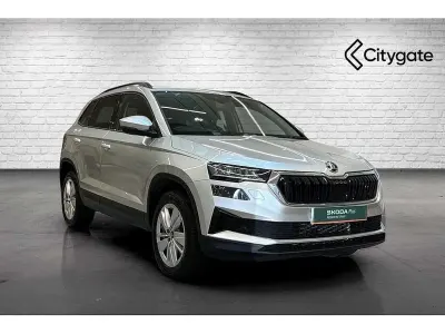 Second-hand Skoda Karoq SE 150 CP (110 kW) 2025 Argintiu SUV