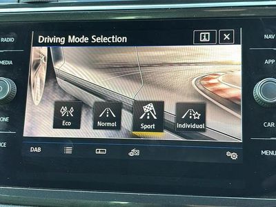 Used VW Tiguan R-line 150 HP (110 kW) 2018 Black SUV