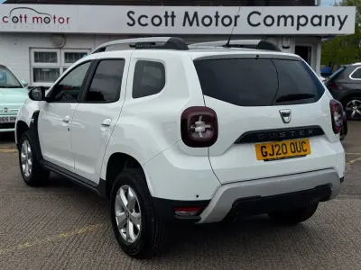 Begagnad Dacia Duster Comfort 100 HK (73 kW) 2020 Vit SUV