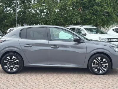Used Peugeot e-208