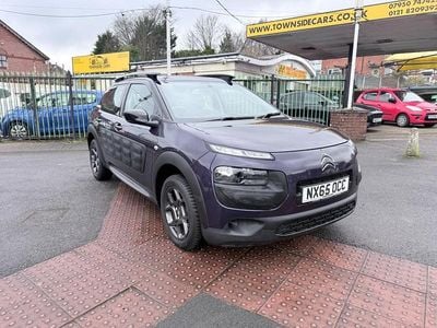 Used Citroën C4 Cactus Feel 82 HP (60 kW) 2015 Mauve/purple Hatchback