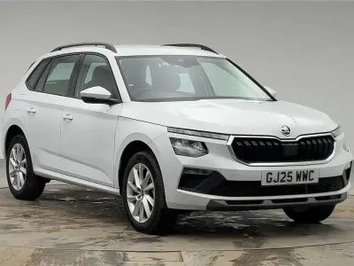 Used Skoda Kamiq SE 115 HP (84 kW) 2025 Moon white metallic SUV