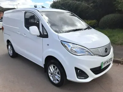 Used BYD ETP3 100 kW (136 HP) 2024 White Van