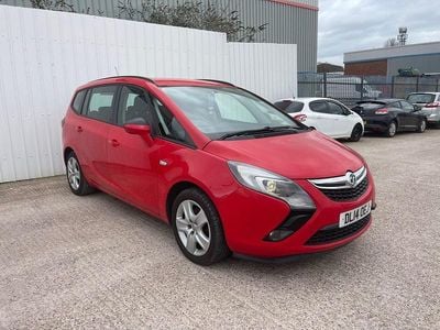 Used Vauxhall Zafira 2014 Red MPV