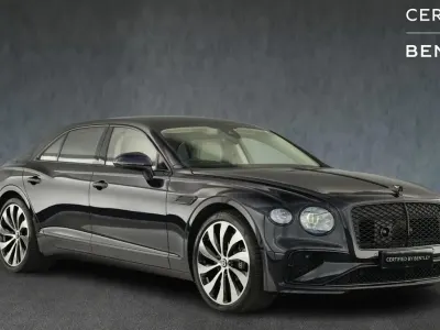 Used Bentley Flying Spur 670 HP (492 kW) 2025 Blue Sedan