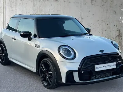 Usado Mini Cooper Hatch 136 HP (100 kW) 2021 Branco Citadino