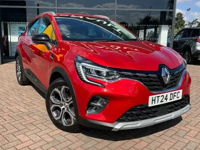 Used Renault Captur Techno 91 HP (66 kW) 2024 Red SUV