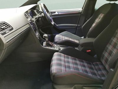 VW Golf VIII