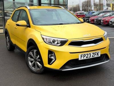 Used Kia Stonic 2023 Yellow SUV