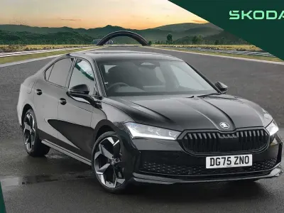 Used Skoda Superb SportLine 204 HP (150 kW) 2025 Midnight black metallic Hatchback