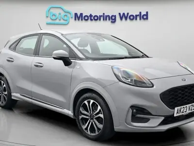 Käytetty Ford Puma ST-Line 125 HP (91 kW) 2023 Harmaa Katumaasturi