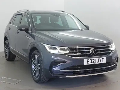 Używany VW Tiguan Elegance 150 KM (110 kW) 2021 Szary SUV