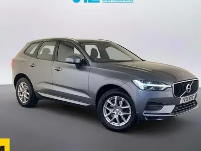 Usado Volvo XC60 Momentum 250 HP (183 kW) 2019 Cinzento SUV