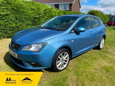 Used Seat Ibiza 85 HP (62 kW) 2014 Blue Hatchback