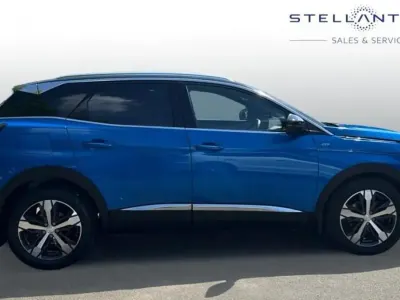 Gebraucht Peugeot 3008 Premium 129 PS (94 kW) 2022 Blau SUV