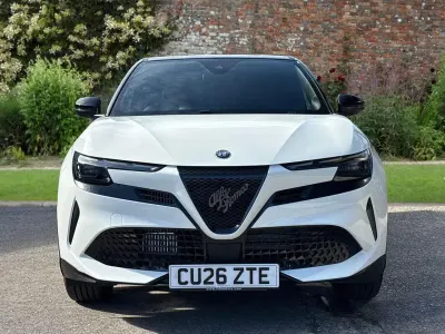 New Alfa Romeo GT Junior 134 HP (98 kW) 2026 White SUV