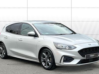 Used Ford Focus ST-Line 125 HP (91 kW) 2019 Silver Hatchback