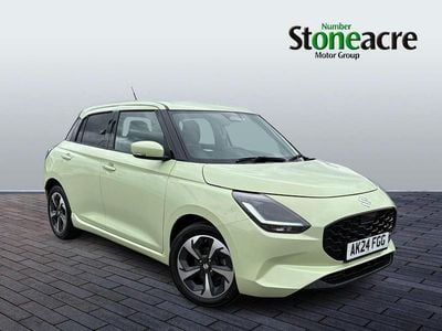 Usado Suzuki Swift 82 HP (60 kW) 2024 Amarelo Citadino