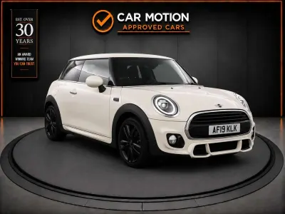 Used Mini Cooper Hatch 2019 White Hatchback