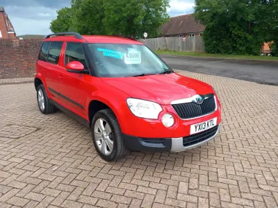 Używany Skoda Yeti SE 122 KM (89 kW) 2013 Czerwony SUV