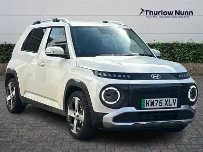 Używany Hyundai Inster 85 kW (116 KM) 2026 Beżowy Hatchback