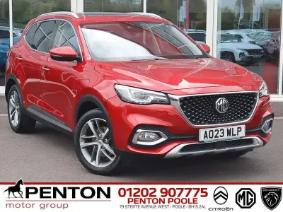 Used MG HS Exclusive 162 HP (119 kW) 2023 Red SUV