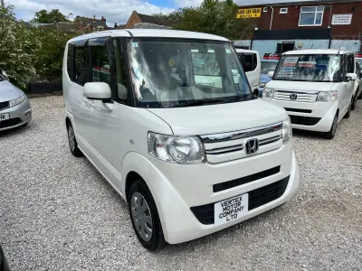 Używany Honda N Box 2015 Biały Minivan