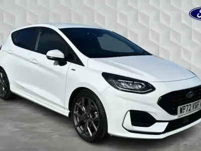 Używany Ford Fiesta ST-Line 99 KM (72 kW) 2022 Biały Hatchback