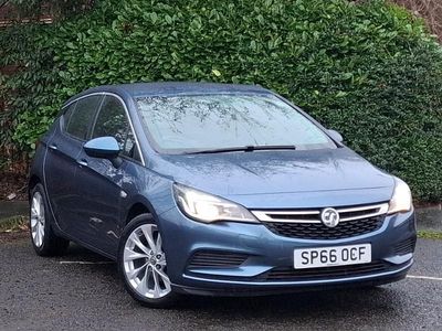 Used Vauxhall Astra 150 HP (110 kW) 2016 Blue Hatchback