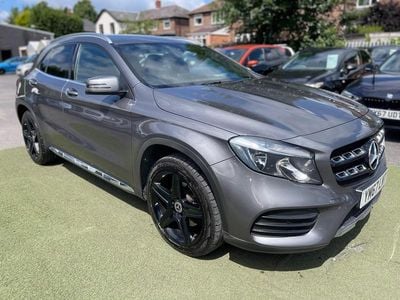 Mercedes GLA220