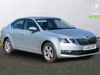 Usado Skoda Octavia SE Technology 116 CV (85 kW) 2018 Plateado Utilitario