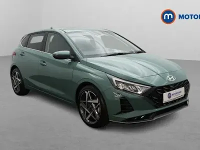 Used Hyundai i20 Ultimate 101 HP (74 kW) 2025 Green Hatchback