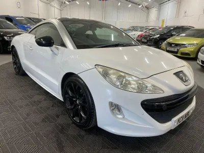 Used Peugeot RCZ GTi 156 HP (114 kW) 2011 White Coupe