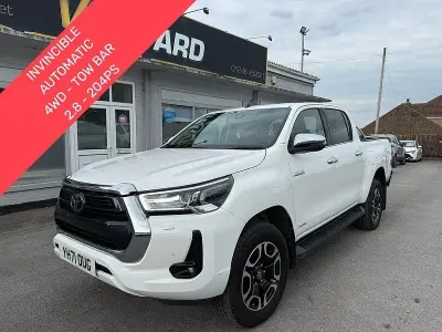 Usado Toyota HiLux 2021 Branco Pickup