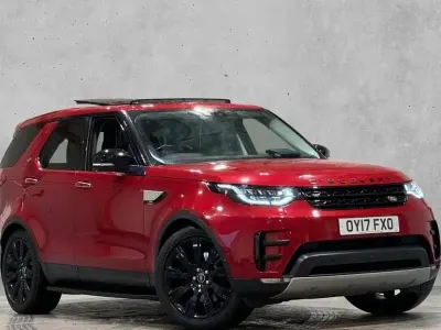 Usado Land Rover Discovery 5 HSE Luxury 240 HP (176 kW) 2017 SUV