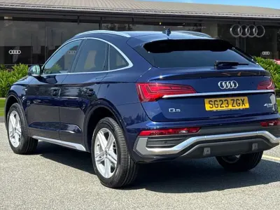 Used Audi Q5 S-Line 204 HP (150 kW) 2023 Blue SUV