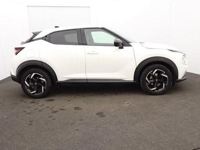 Used Nissan Juke N-Connecta 114 HP (83 kW) 2023 White SUV