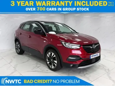 Used Vauxhall Grandland X Sport 130 HP (95 kW) 2019 Red SUV