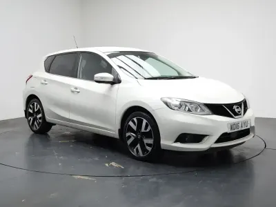Używany Nissan Pulsar S 115 KM (84 kW) 2016 Biały Hatchback