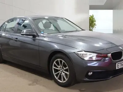 Usado BMW 320 Efficient Dynamics 2017 Gris Berlina
