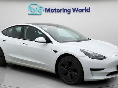 White Used 2022 Tesla Model 3 RWD Sedan | £19,300 (Good price)